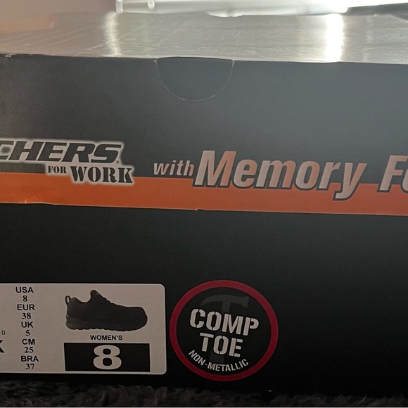 Sketchers work shoe - Picture 2 of 6